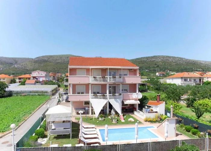 Saba-1 By Interhome Trogir